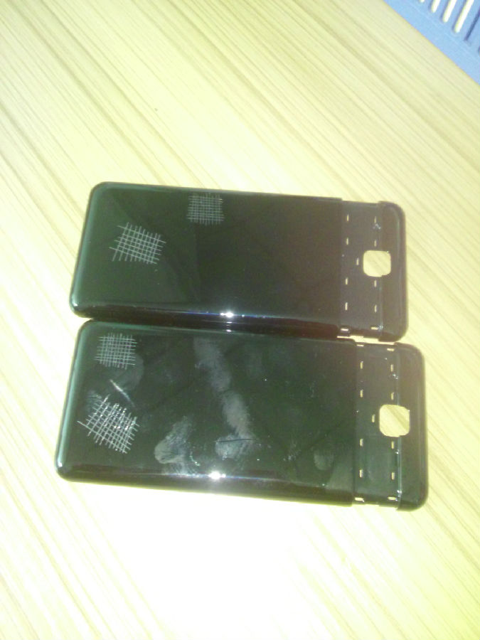 UV翻新水 返修手機中框噴UV油 塵點、油窩不良現(xiàn)象